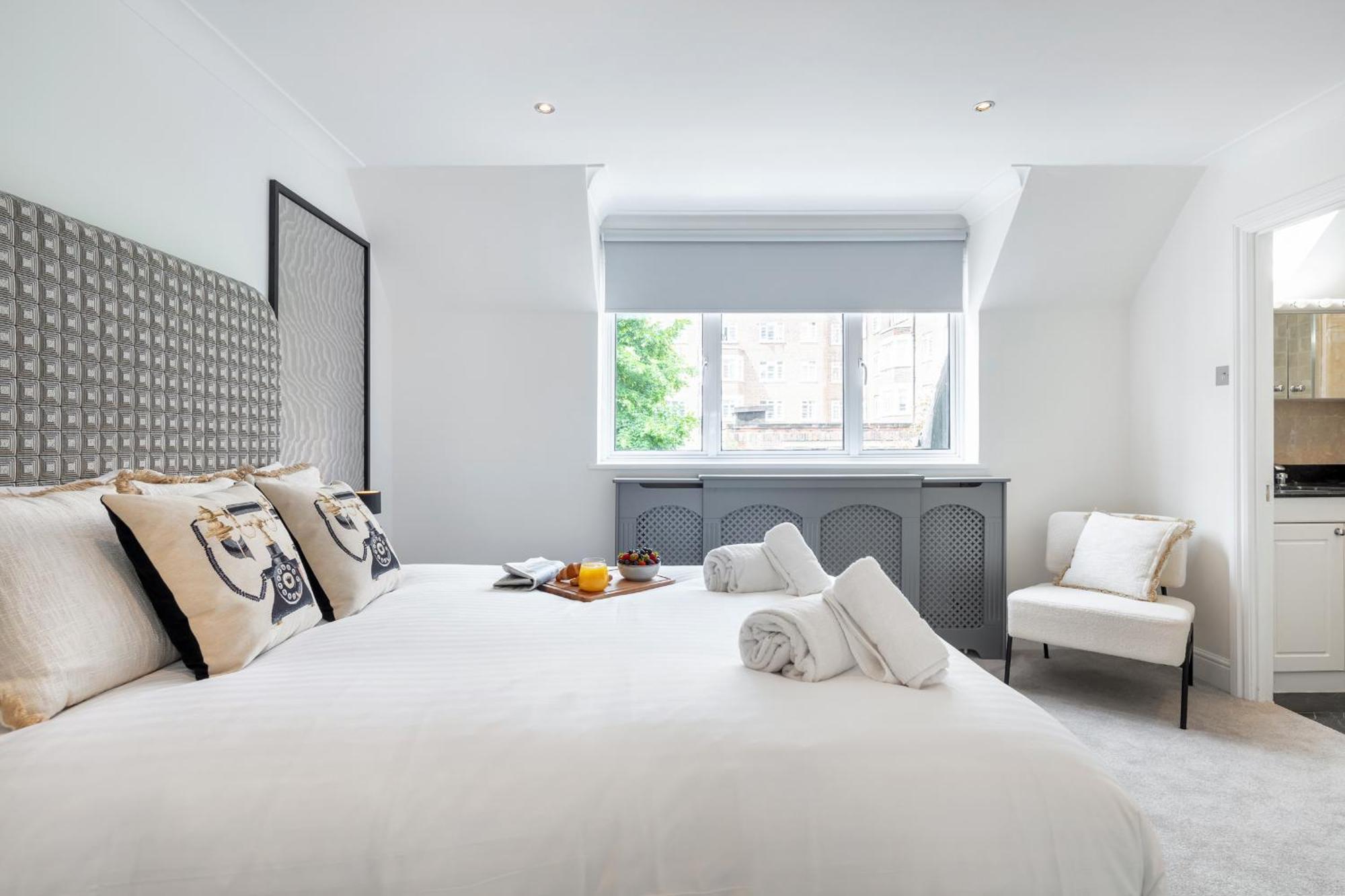 Rare 4Beds Townhouse In Kensington With Patio Villa London Exterior photo