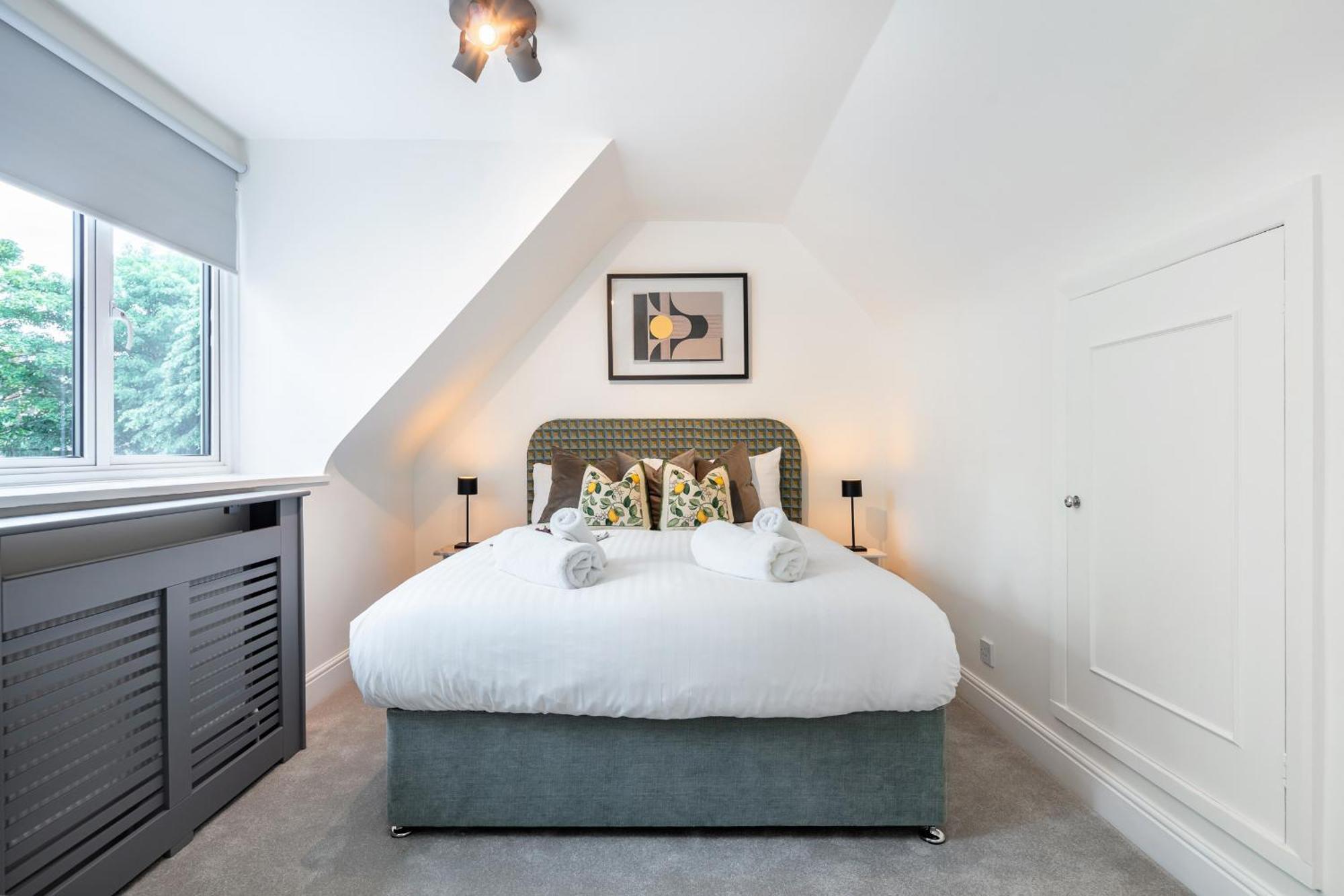 Rare 4Beds Townhouse In Kensington With Patio Villa London Exterior photo